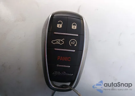 2018 Alfa Romeo Stelvio Ti Sport Awd z USA, uszkodzony, nr VIN ZASFAKNN9J7B95071